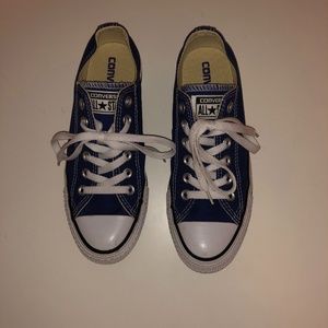 blue converse